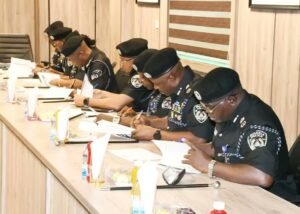 PSC Orders Immediate Retirement of Senior Police Officers Above 60 Years or with Over 35 Years in Service