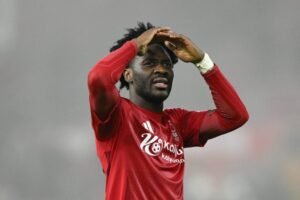 Mikel Applauds Ola Aina's Stellar Form at Nottingham Forest