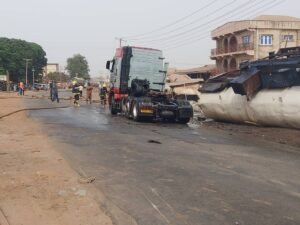 Petroleum Tanker Carrying 50,000 Litres Loses Control in Oyo, Prompting Swift Response