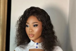 Lizzy Jay Encourages Slim Women to Embrace Confidence and Reject Body Shaming